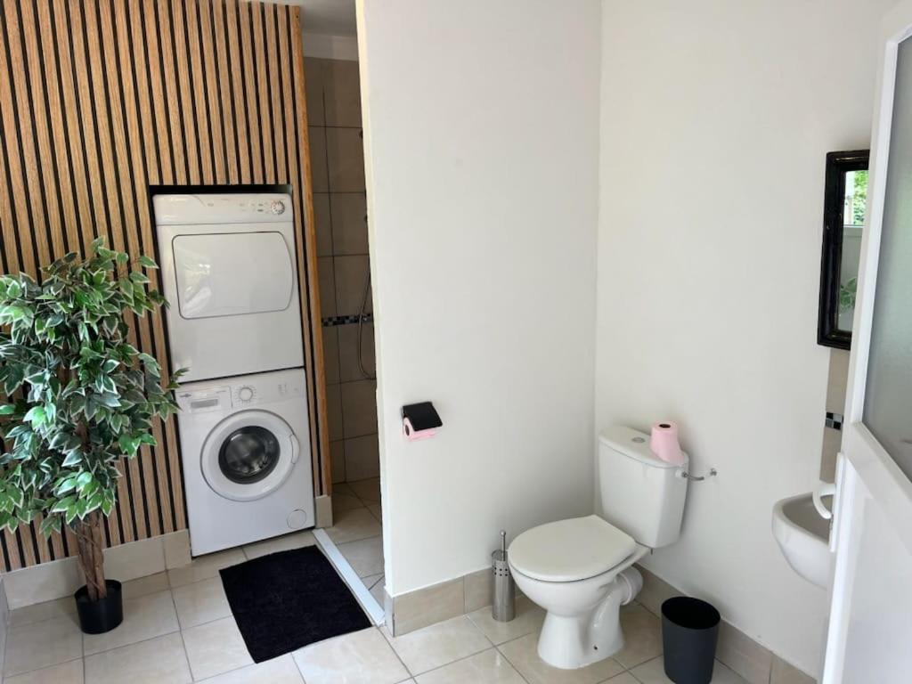 Lodge Tente Les Pommiers Glamping O Rendez-Vous En Demi-Pension Roquefeuil Esterno foto